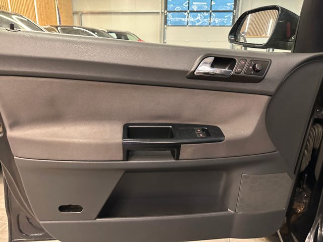 MYAUTOCENTER – Gebraucht- und Jahreswagen mit Werkstattservice in Pfaffenhofen Volkswagen Polo IV Comfortline *TÜV NEU*KLIMA*ELEKTR.FENSTE