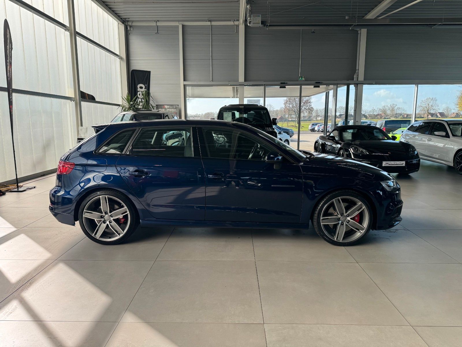 Fahrzeugabbildung Audi S3 Sportback quattro KEINOPF+ACC+MATRIX+MAGNETIC