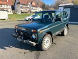 Lada Taiga 4x4 2.HAND/TÜV NEU/SEILWINDE/OFFROAD/EFH - Lada Taiga mit Benzin-Antrieb: Allradantrieb