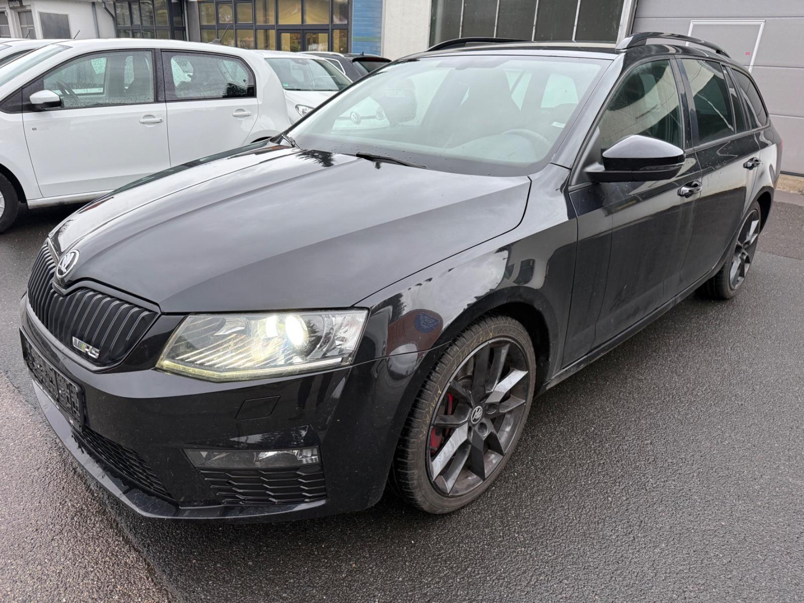 Skoda Octavia Combi RS 2.0 TSI Tempo Navi Bi-Xenon 18"