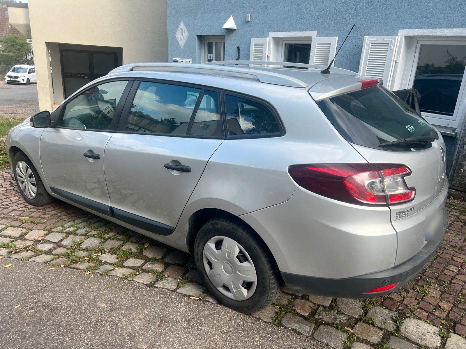 Renault Megane 2011 — photo 5