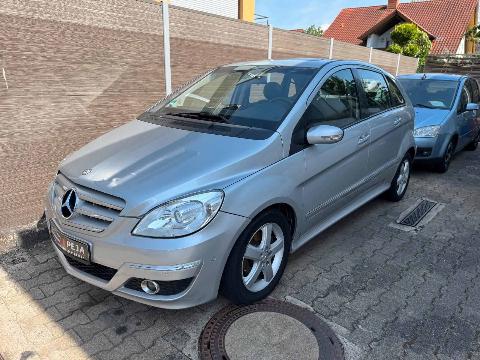 Mercedes-Benz B 200 Turbo*Autom - T.Leder & Pano *