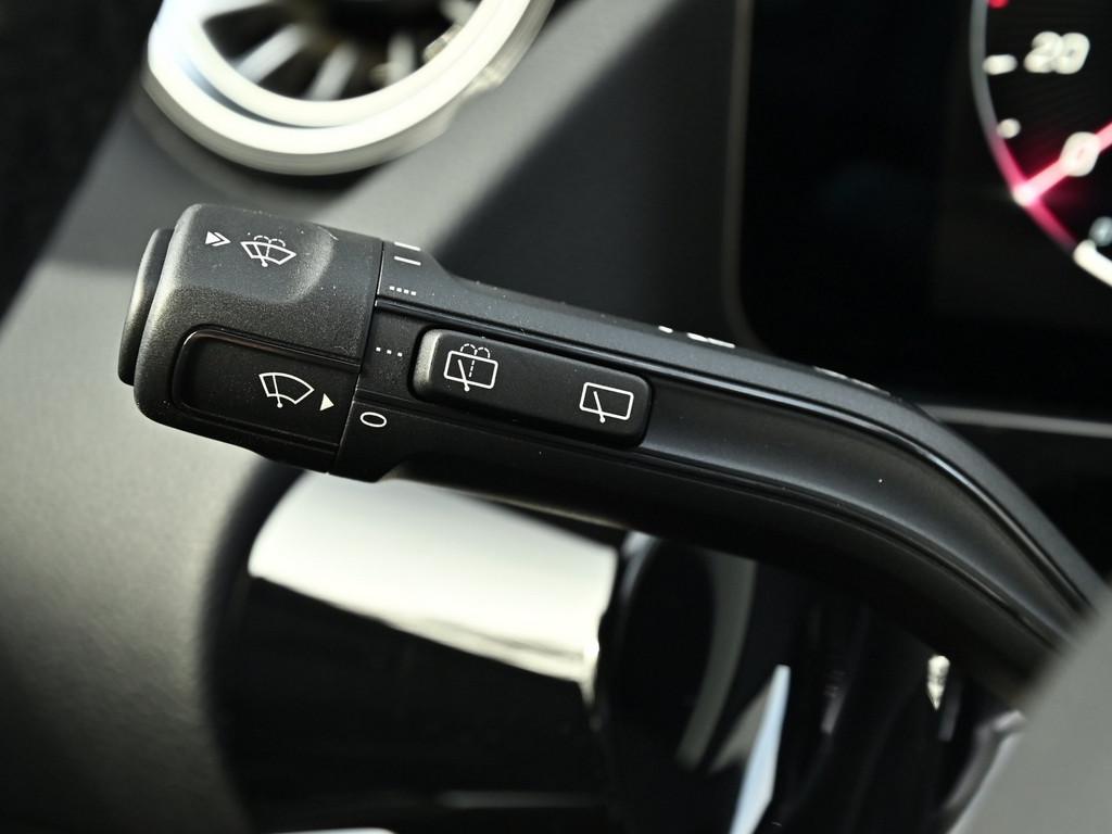 Mercedes-Benz GLA AMG Line Night LED Navi 360°, миниатюра 19