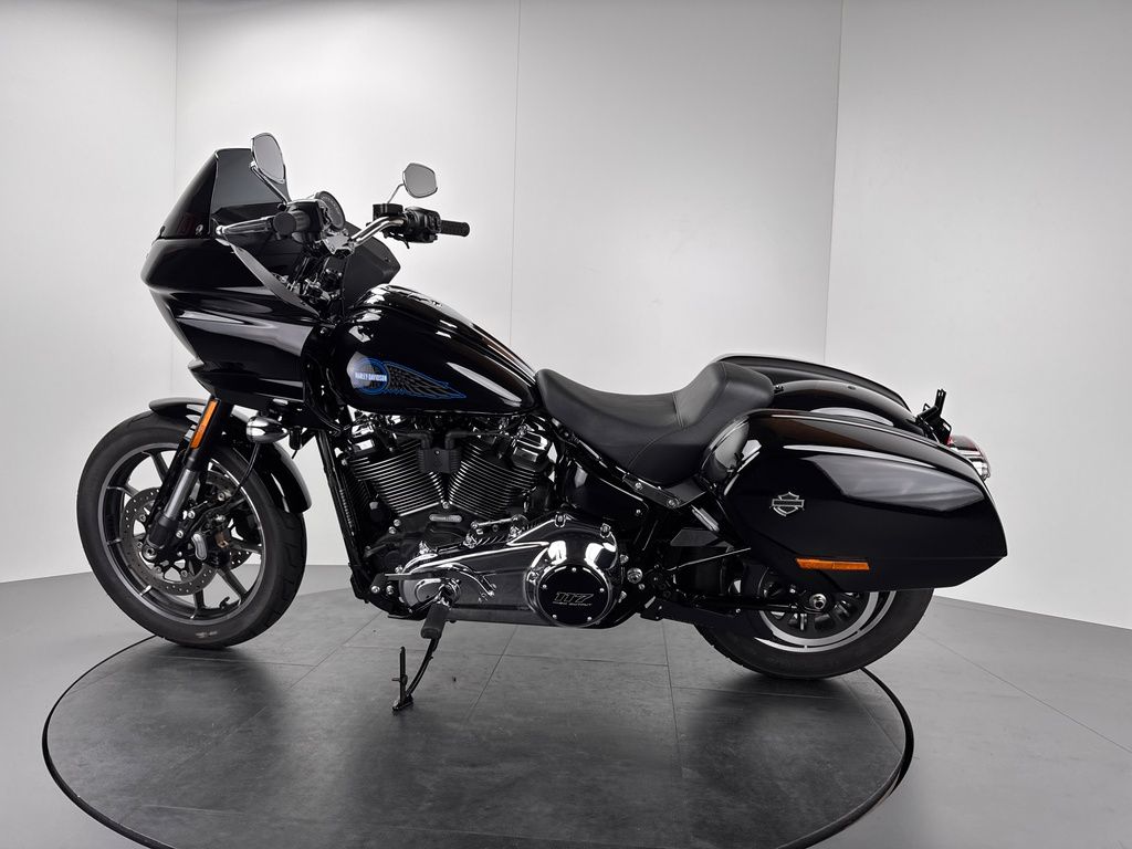 Fahrzeugabbildung Harley-Davidson LOW RIDER ST FXLRST *NEUWERTIG