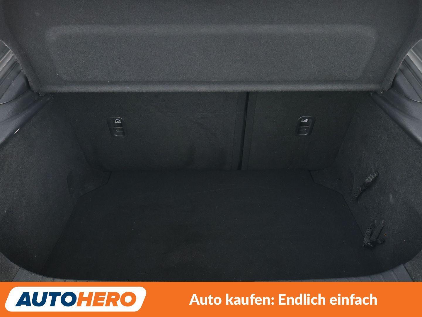 Mazda 3 2.0 Skyactiv-X Mild-Hybrid Selection *NAVI*HUD