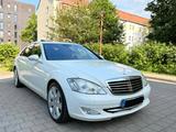 Mercedes-Benz S 500 4Matic 7G-Tronic DESIGNO - gebrauchte Mercedes-Benz S 500 aus dem Jahr 2008