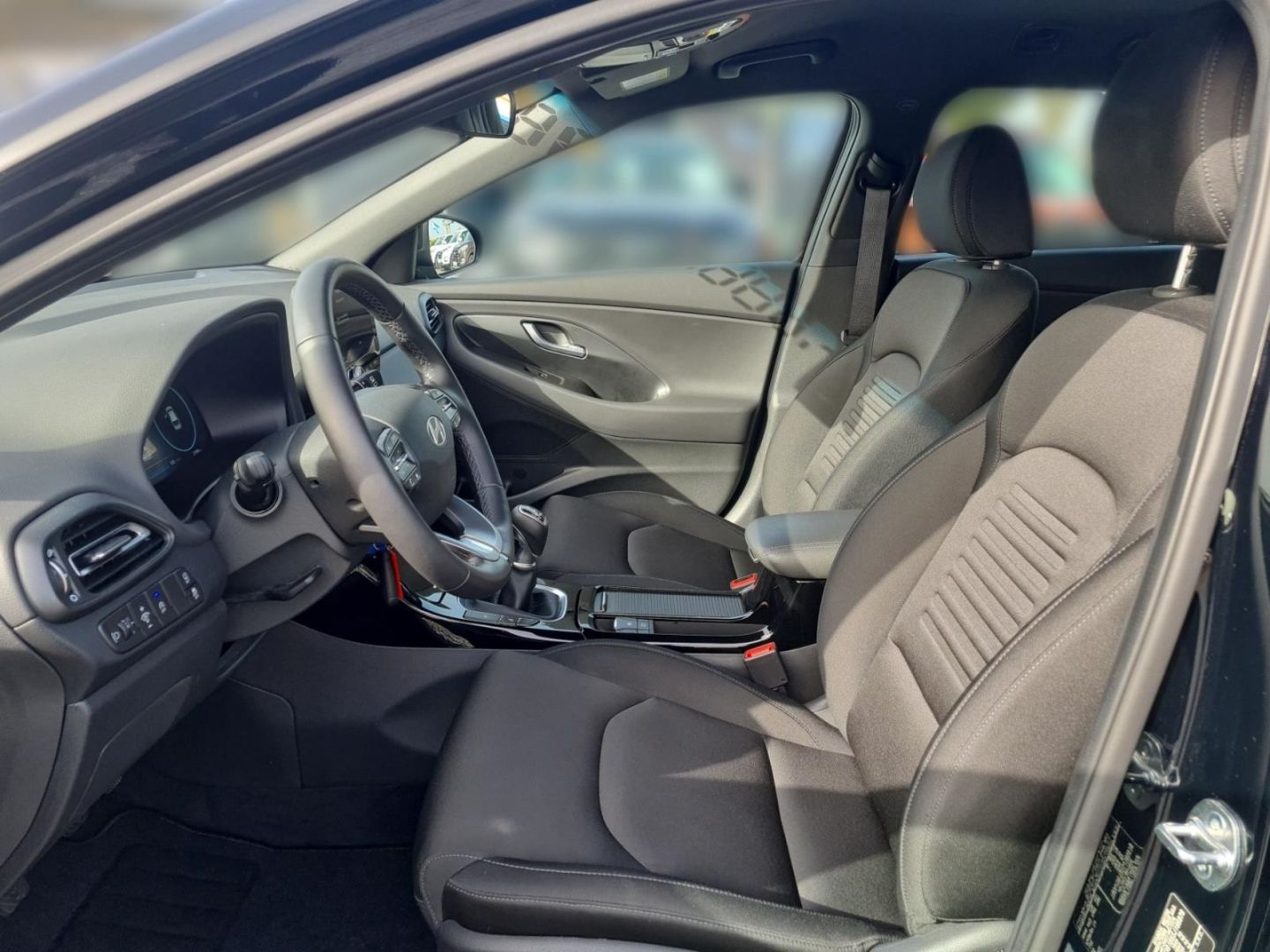 Fahrzeugabbildung Hyundai i30 ADVANTAGE 1.0 T-GDI KLIMA+PDC+KAMERA+SHZ+ACA