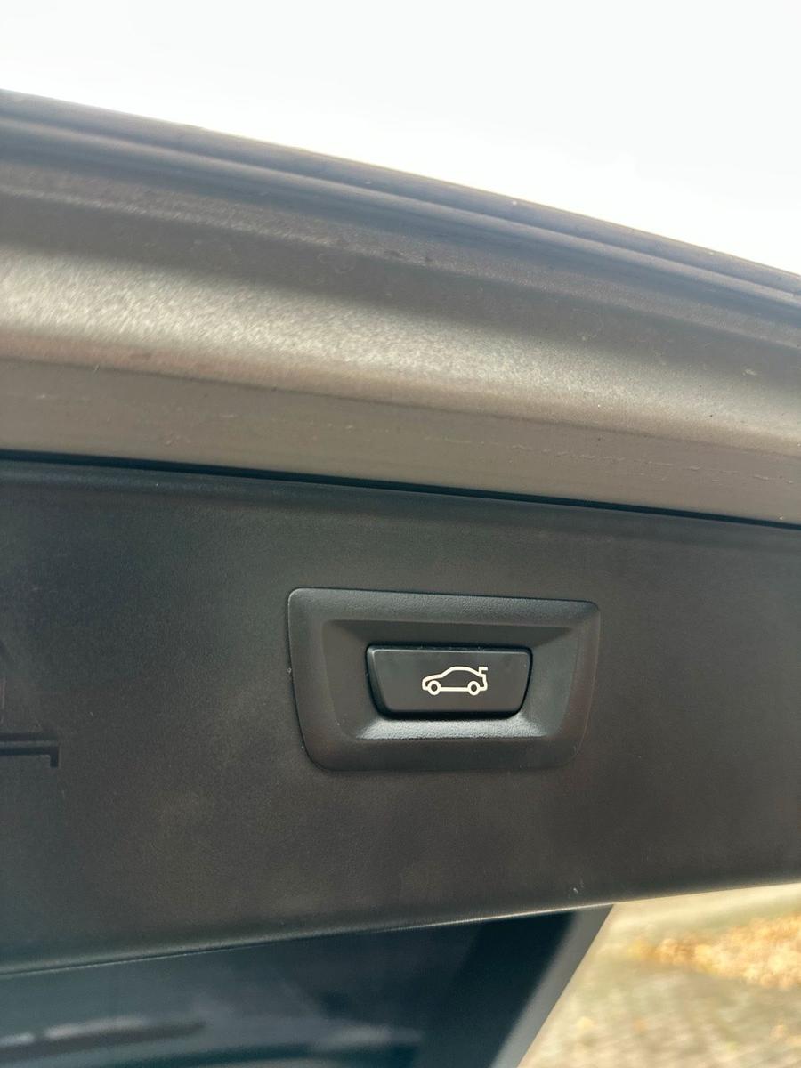 BMW 525 2012 — photo 12