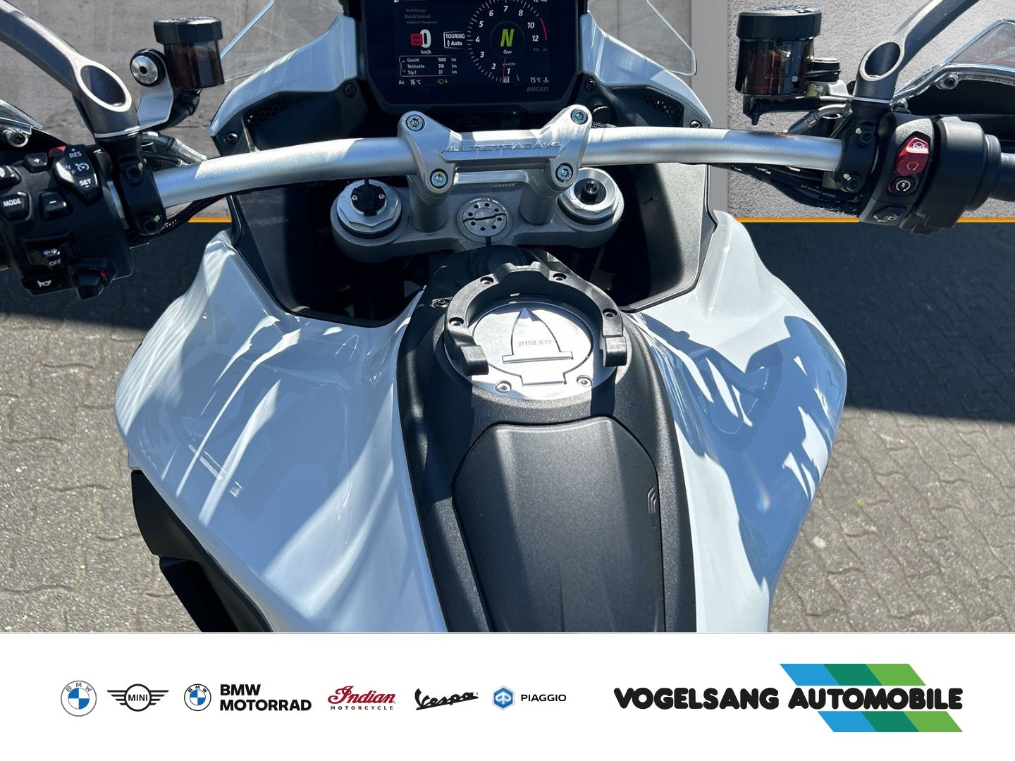 Fahrzeugabbildung Ducati Multistrada V4 S, Koffer,/Topcase, Voll-LED, Key