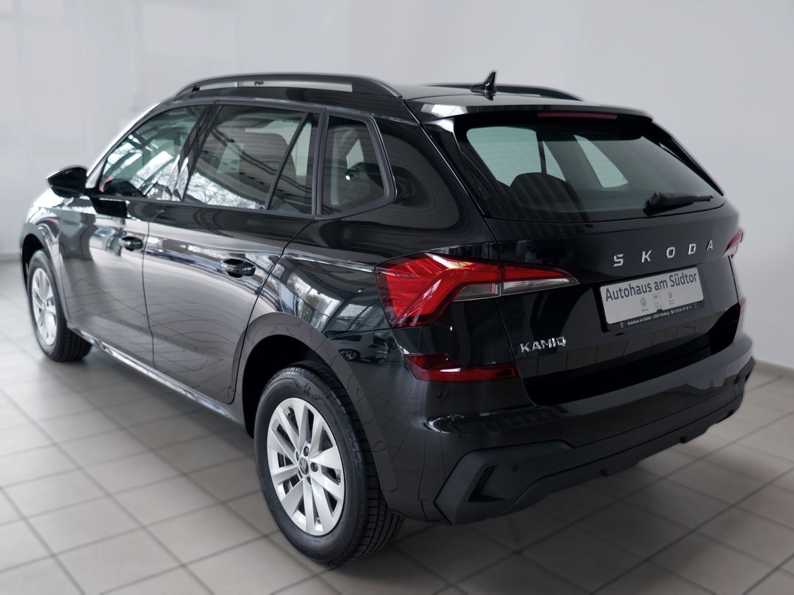 Fahrzeugabbildung SKODA Kamiq Essence 1.0 TSI DSG | LED PDC GRA App