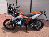 KTM 890 Adventure R - KTM 890 ADVENTURE