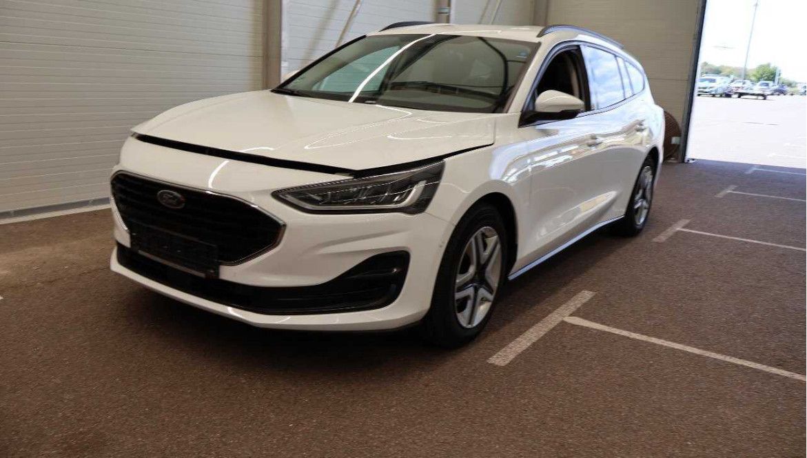 Fahrzeugabbildung Ford Focus Tur 1.5d AT8 C&C LED/ACC/NAVI/SHZ/DAB/RFK