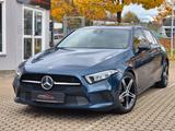 Mercedes-Benz A 180 Progressive Night Paket | Carbon | 18" AMG - Mercedes-Benz Limousine 180 AMG paket mit Benzin-Antrieb