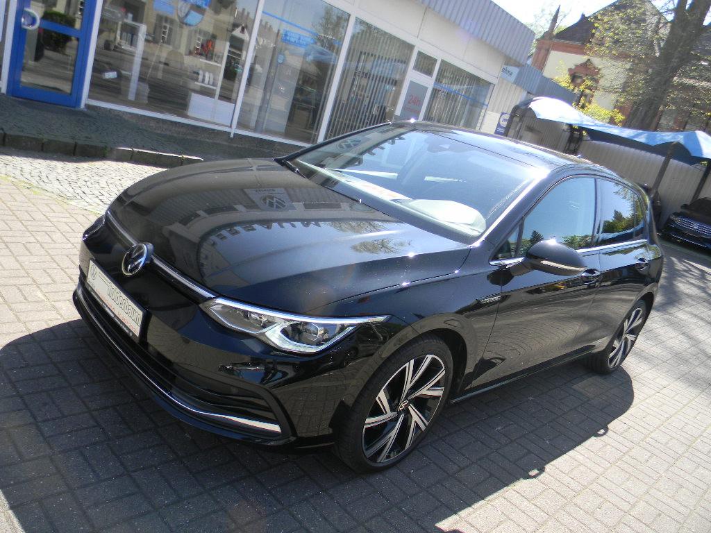 Volkswagen Golf VIII Lim. Style 1,5 TSI 6 GANG KAMERA, миниатюра 2