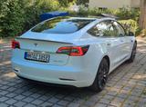 Tesla Model 3 Performance mit Garantie - Tesla Gebrauchtwagen in Hamburg
