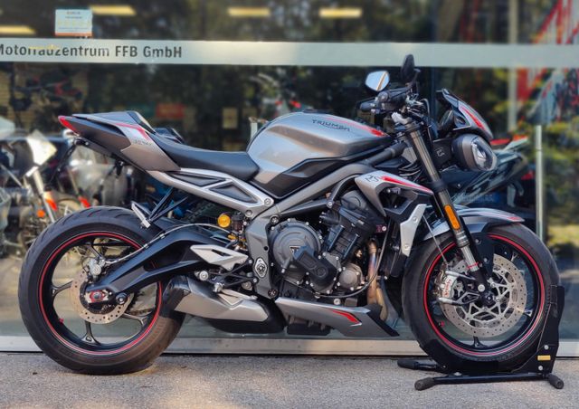 Triumph Street Triple RS 765