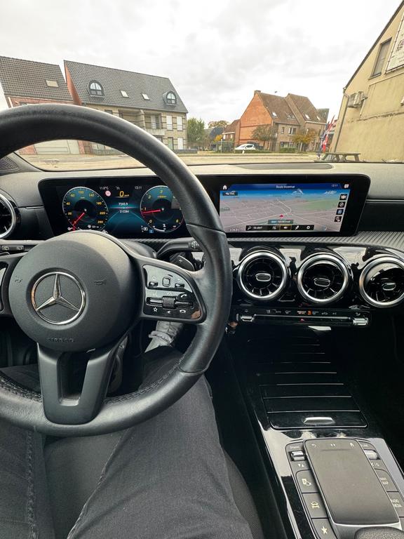 Mercedes-Benz CLA 200 Shooting Brake