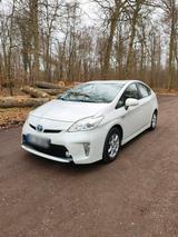 Toyota Prius Hybrid - gebrauchte Toyota Prius aus dem Jahr 2012