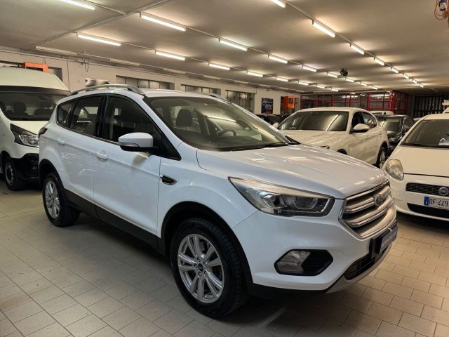 Ford Kuga 2.0 TDCI 120 CV S&S 2WD Powershift Bus