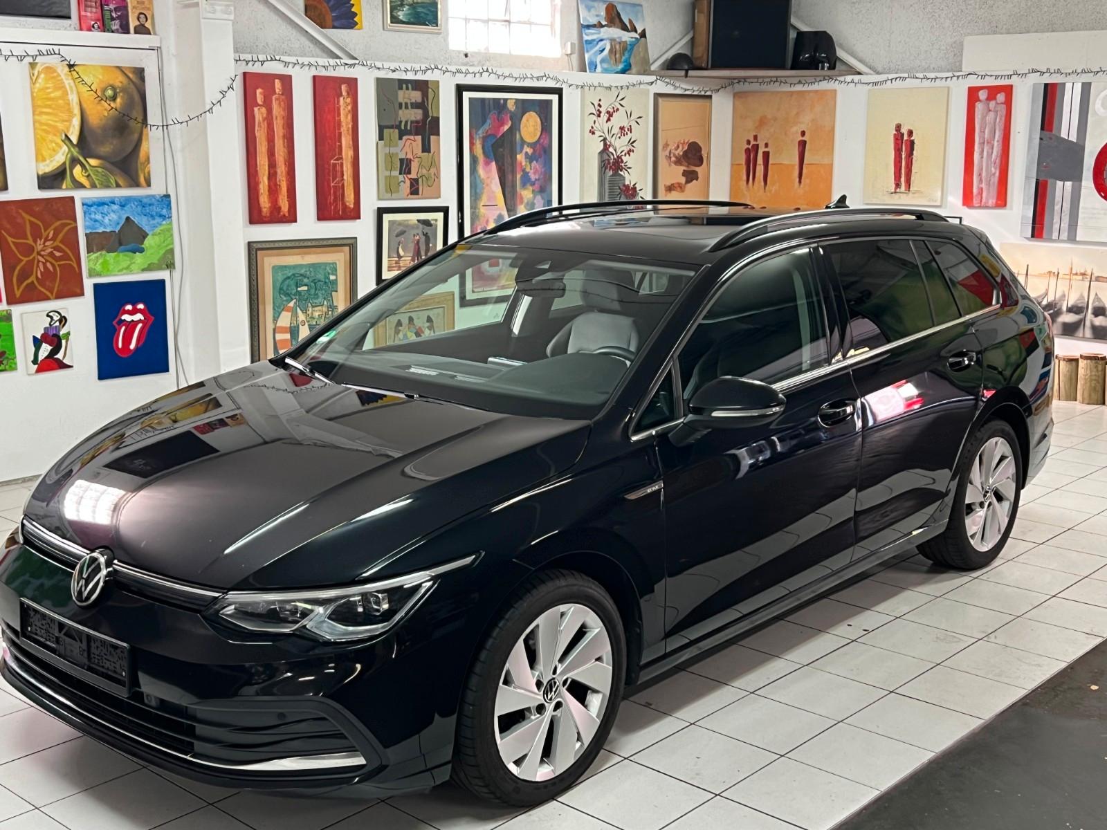 Volkswagen Golf VIII Variant Style 1 HanD Pano Navi Autom