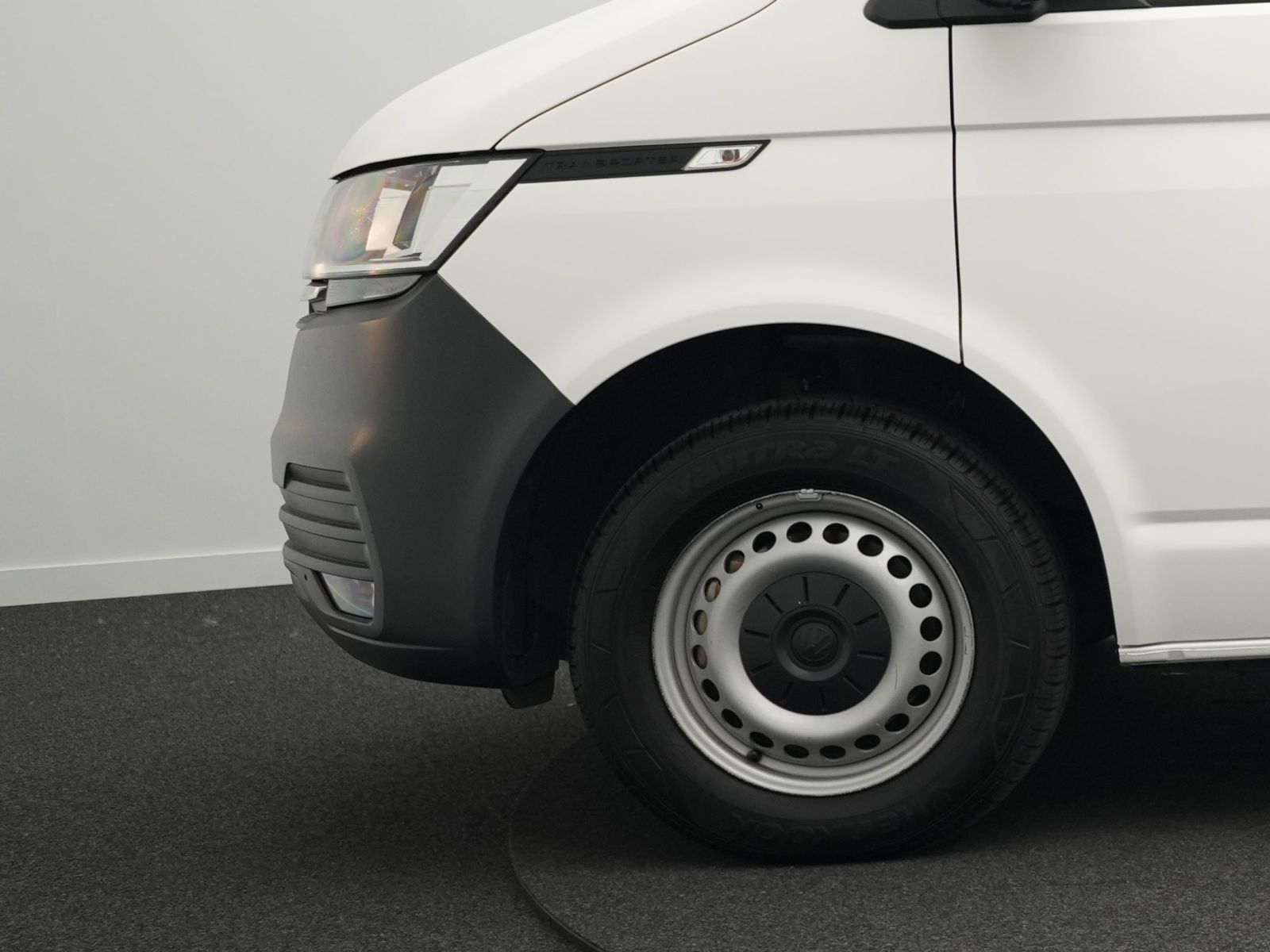 Volkswagen T6 Transporter - Bild 18