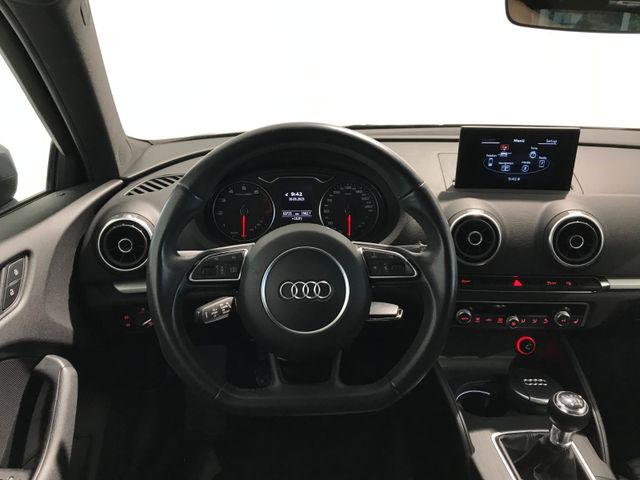 Audi A3 Ambition 1.4 TFSI PDC Temp XENON