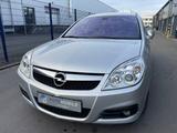 Opel Vectra C Edition Plus 2.2*AUTOMATIK*NAV*AHK*SHZ - Opel Vectra: C
