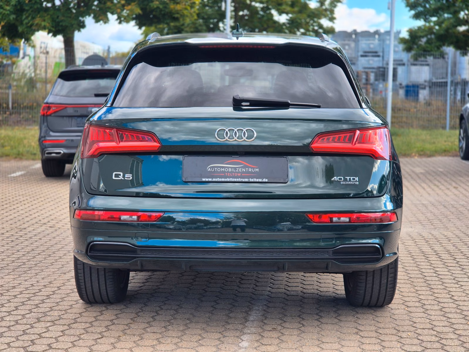 Audi Q5 40 TDI quattro sport S line Sport-Paket Plus
