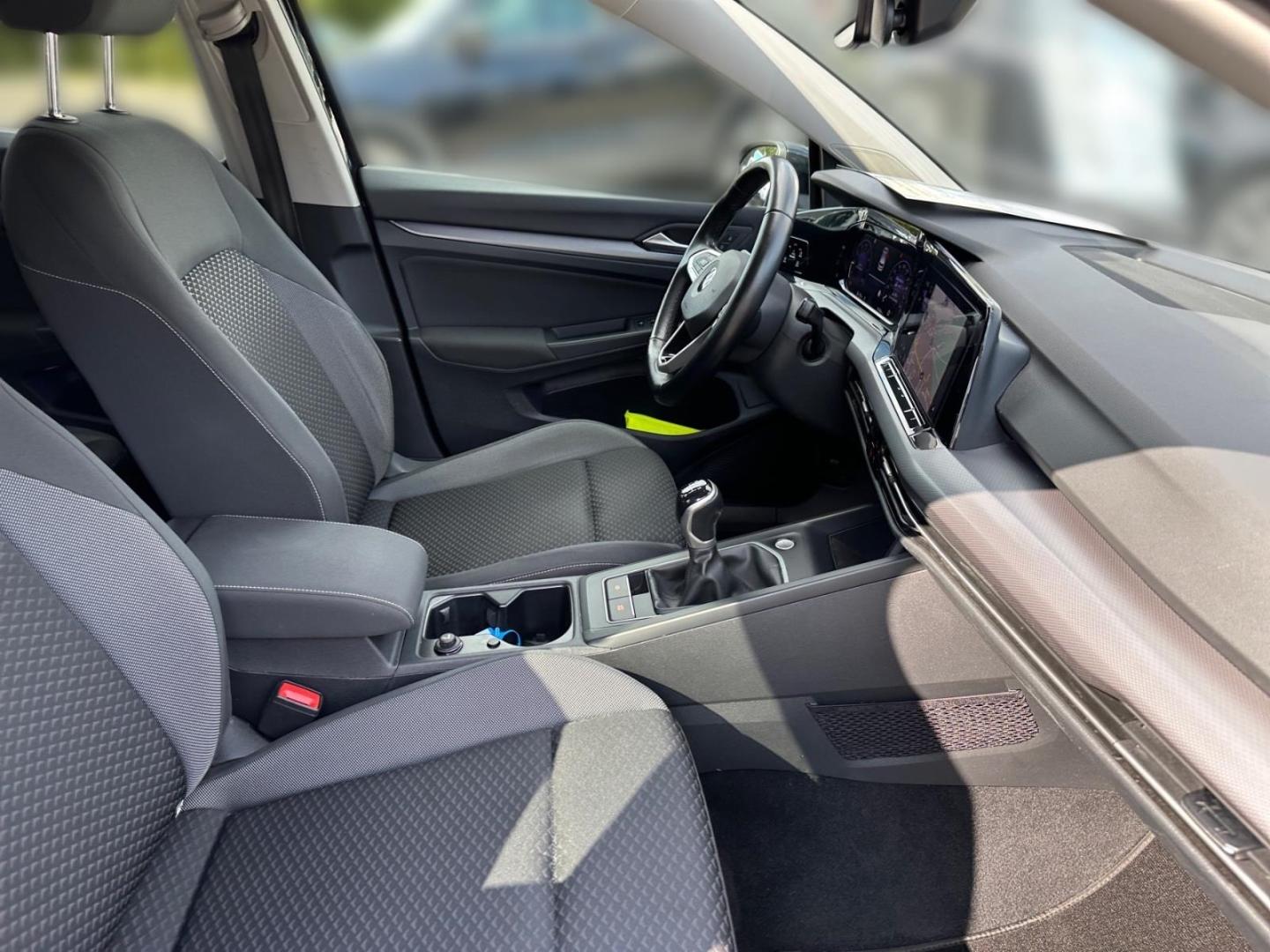 Volkswagen Golf VIII Active 1.5 TSI LED Navi Climatronic Si, миниатюра 23