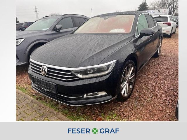 Volkswagen Passat 2.0TDI R-Line DSG/LED/AHK/ACC/DCC/Standhz