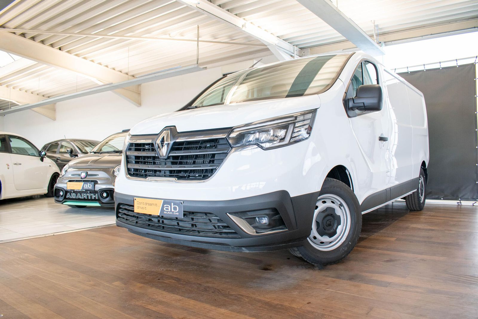 Renault Trafic L2H1, ANDROID/CARPLAY, NAVI, AIRCO, LED, 