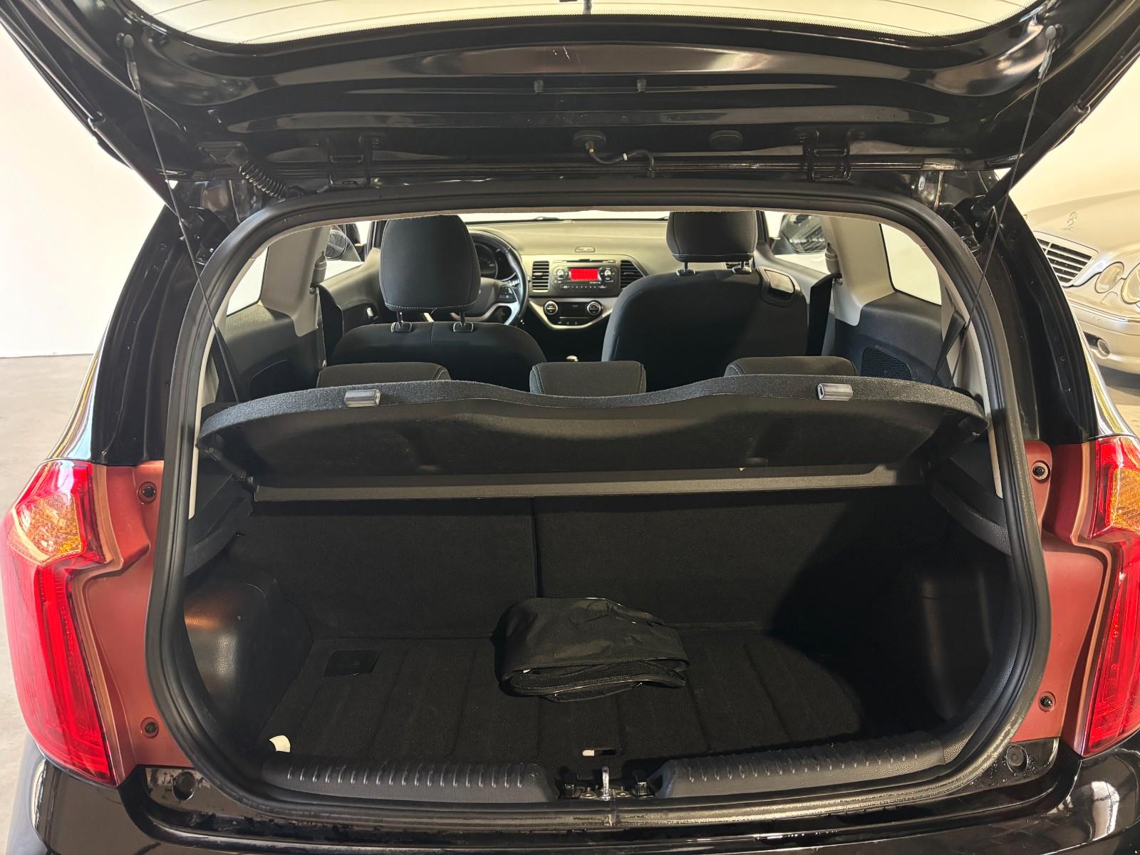 Kia Picanto Spirit | Wenig KM