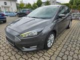 Ford Focus;Super Ausstattung;Gepflegt;Navigation;PDC - Ford Focus: Ausstattung