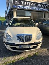 Lancia Ypsilon 1.2 Oro Giallo - Lancia Ypsilon aus 2006