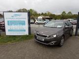Peugeot 308 Allure - Peugeot 308 mit Benzin-Antrieb: Limousine, Automatik