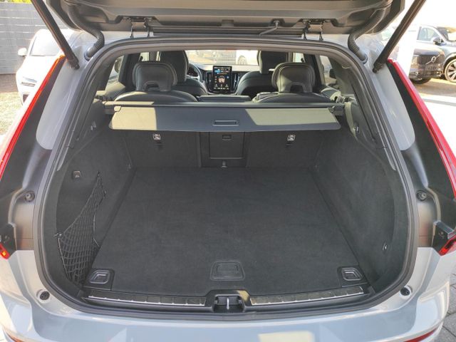 VOLVO XC 60 (Bild 11 von Array)