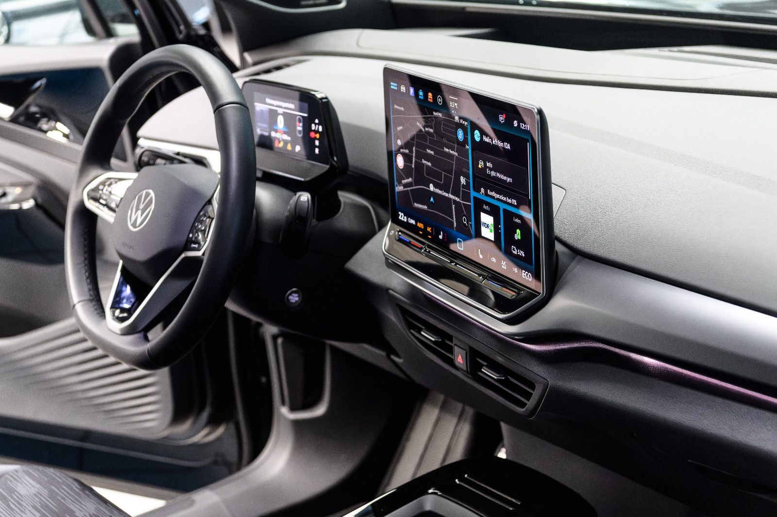 Fahrzeugabbildung Volkswagen ID.4 Pro IQ-LED+AHK+NAV+HUD+WÄRMEPUMPE+H&K+ACC