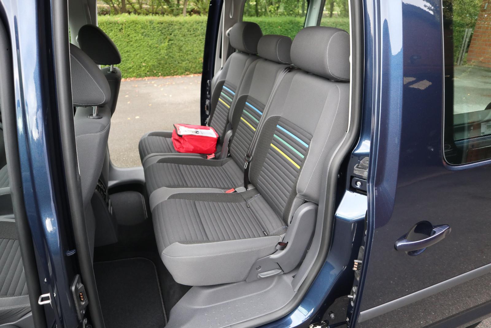 Volkswagen Caddy Maxi 1,6 TDI DSG*rollstuhlgerecht*Wenderam