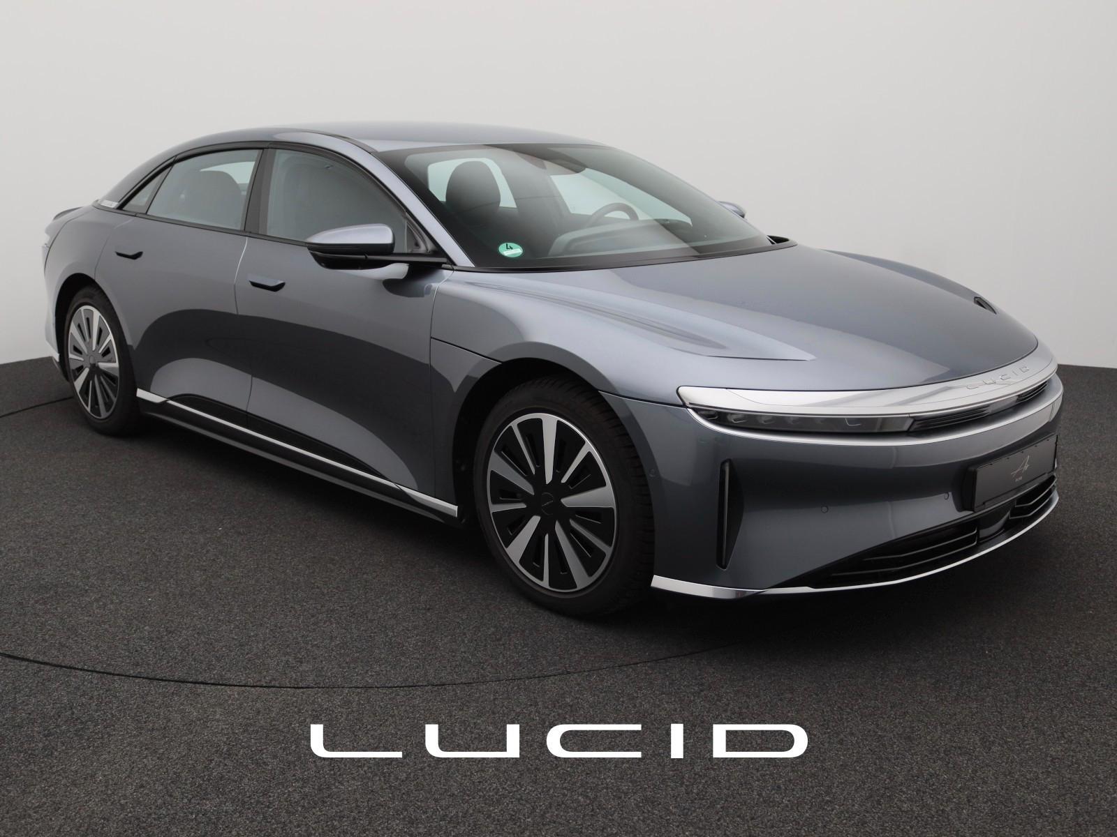 Lucid Air Pure AWD