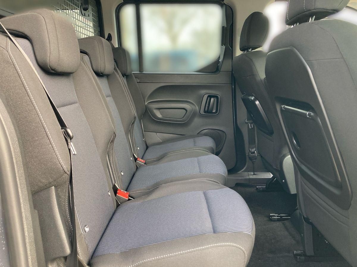 Fahrzeugabbildung Fiat Doblo L2 Kombi 100 MT6