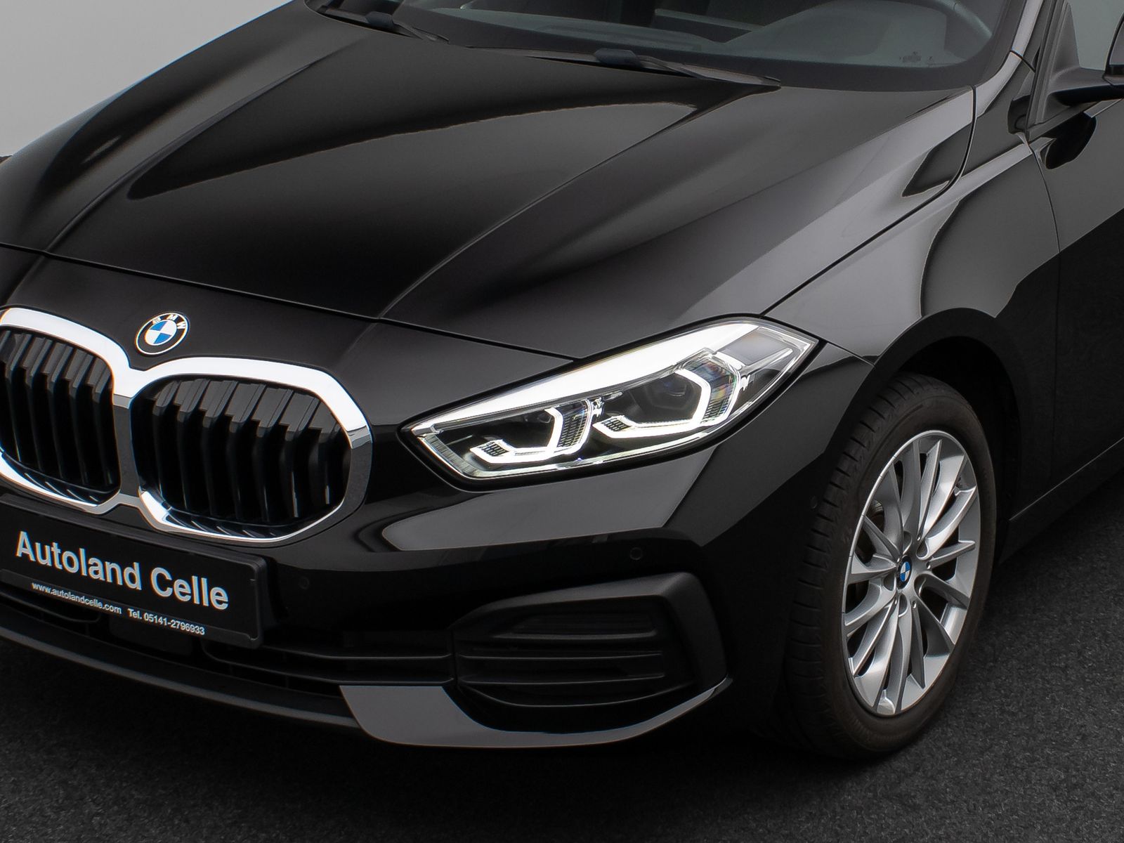 Fahrzeugabbildung BMW 118i DAB CockPitProf LED PDC Geschwindigkeitsreg