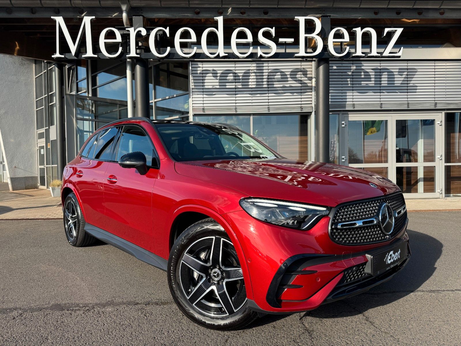 Fahrzeugabbildung Mercedes-Benz GLC 220d 4M+AMG+Pano+StandH+360+Memory