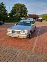 Mercedes-Benz Mercedes Benz W210 220 D Tüv 9/26 - Mercedes-Benz: 210d