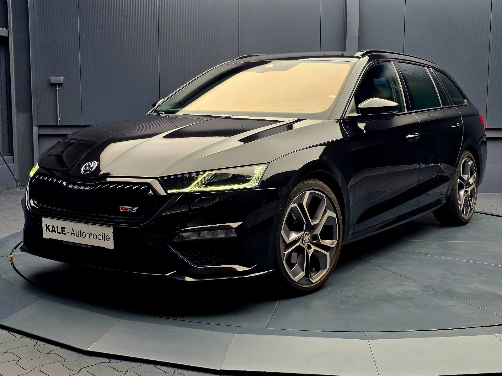 Skoda Octavia Combi RS Plus