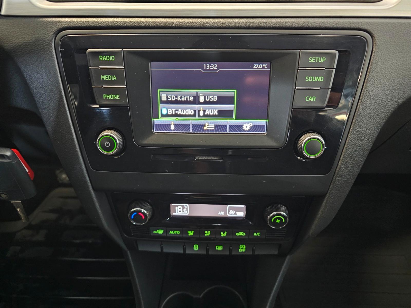 Skoda Rapid 2015 — photo 19