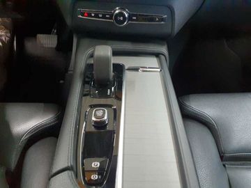 Volvo XC90 - 10