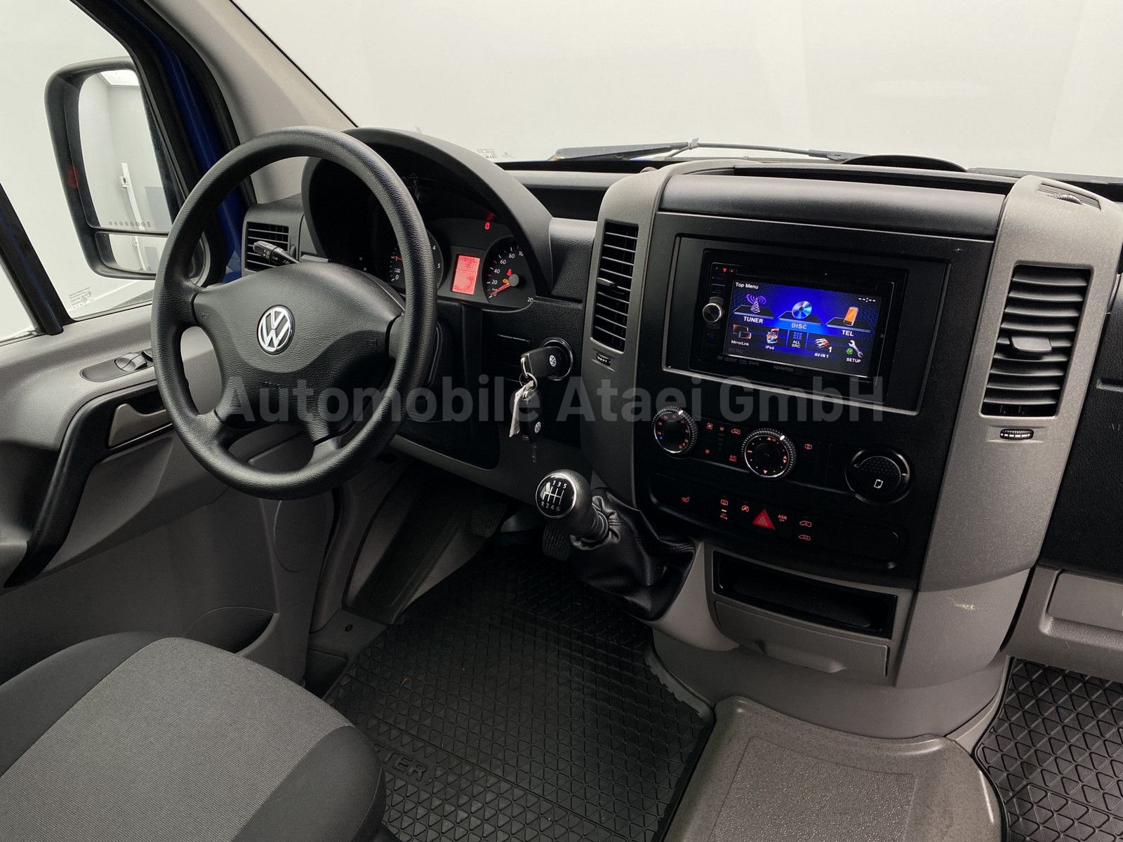Fahrzeugabbildung Volkswagen Crafter Kombi 35 *Rollstuhl-Lift* KAMERA 0903