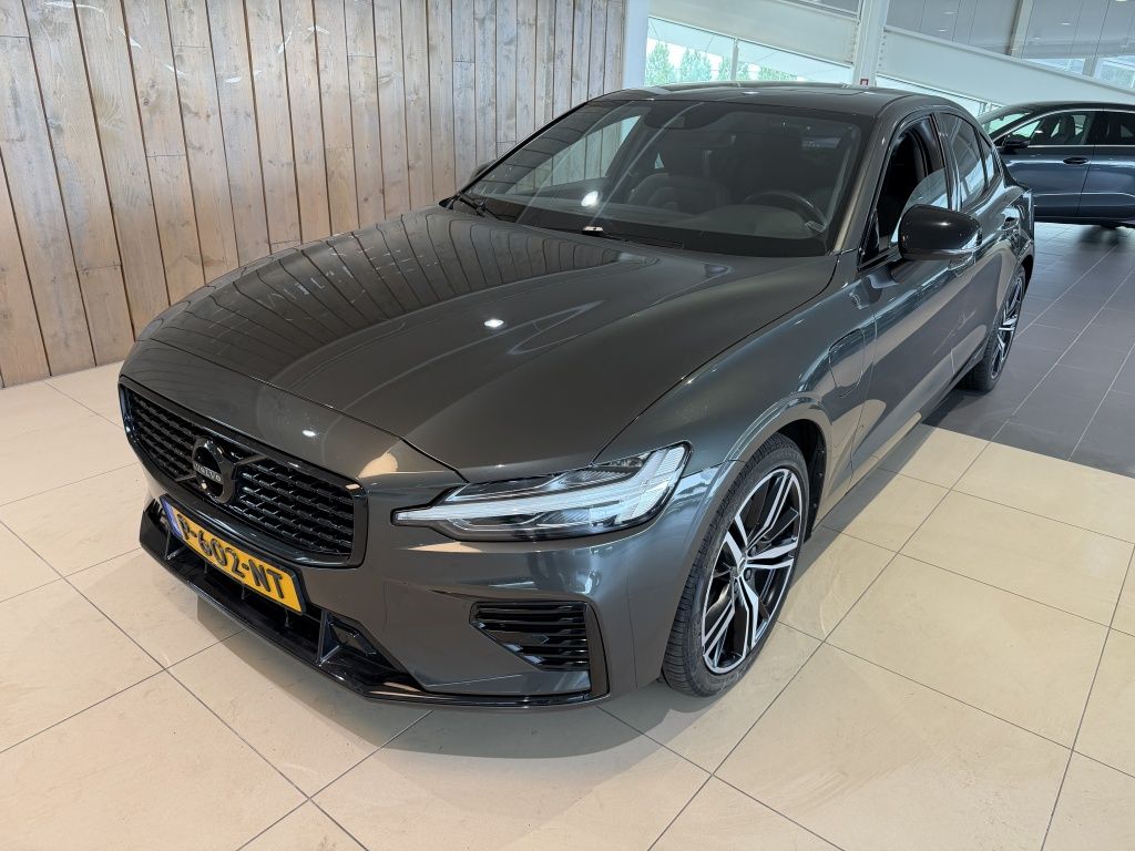 Volvo S60 2.0 Recharge T6 AWD R-Design
