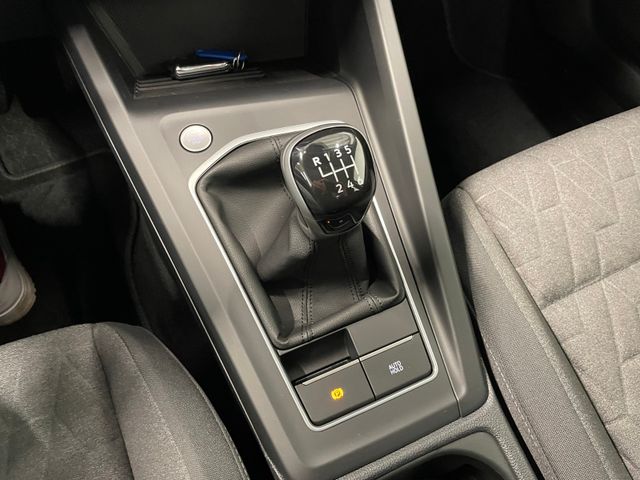 Golf VIII Life 1.5 TSI RFK LED ACC PDC