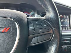 Fahrzeugabbildung Dodge Charger 5.7L R/T Autom. Blacktop Schiebedach